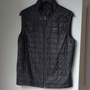 Patagonia Charcoal Quilted Vest